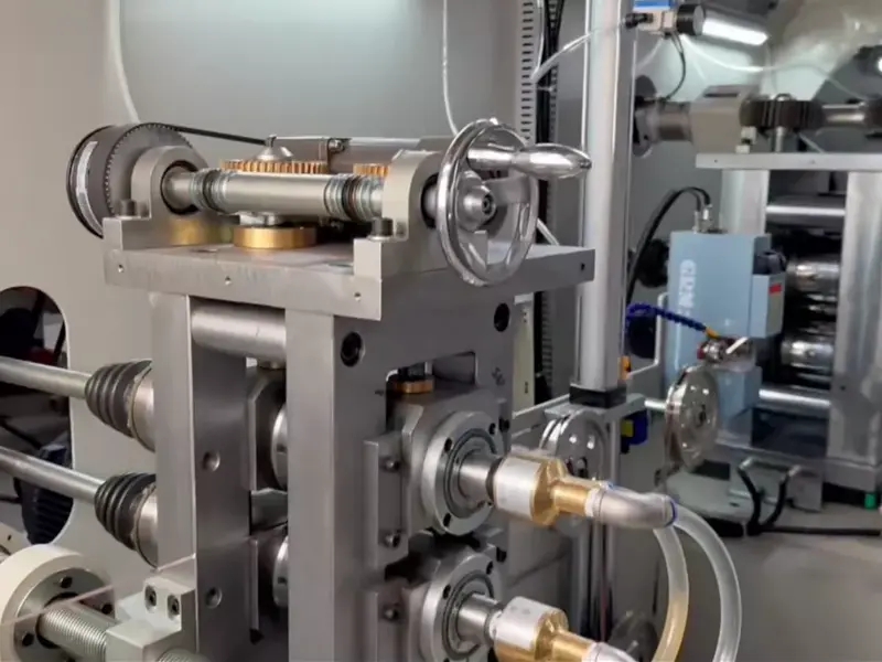 របៀបថែទាំម៉ាស៊ីនកិន PV Ribbon Rolling Mills ក្នុងជីវិតប្រចាំថ្ងៃ